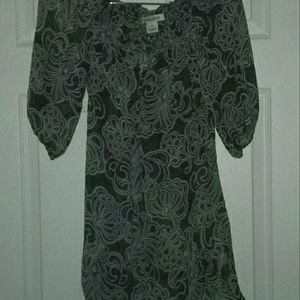 ☆White House/Black Market blouse☆